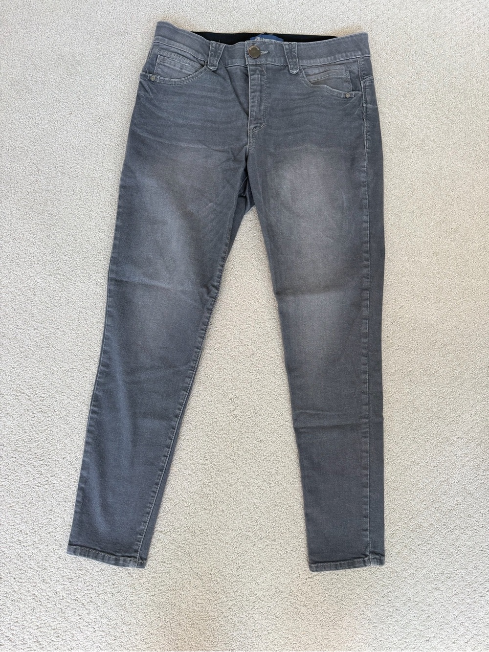 Democracy Women’s Washed Gray Skinny Jeans